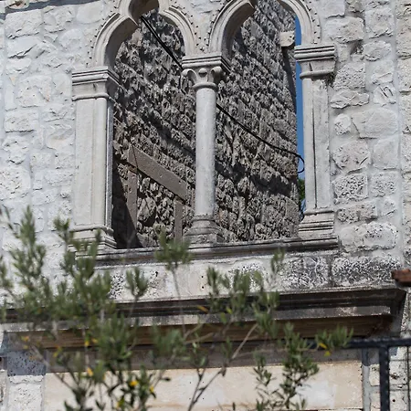 Bifora Heritage فندق تروغير